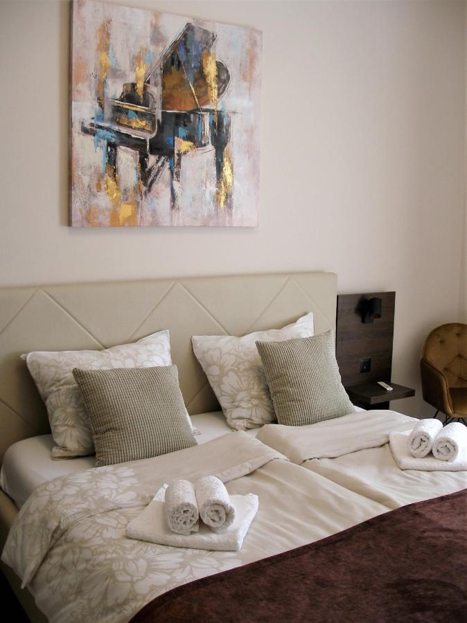 Apartman Neverin Apartment Rijeka Luaran gambar